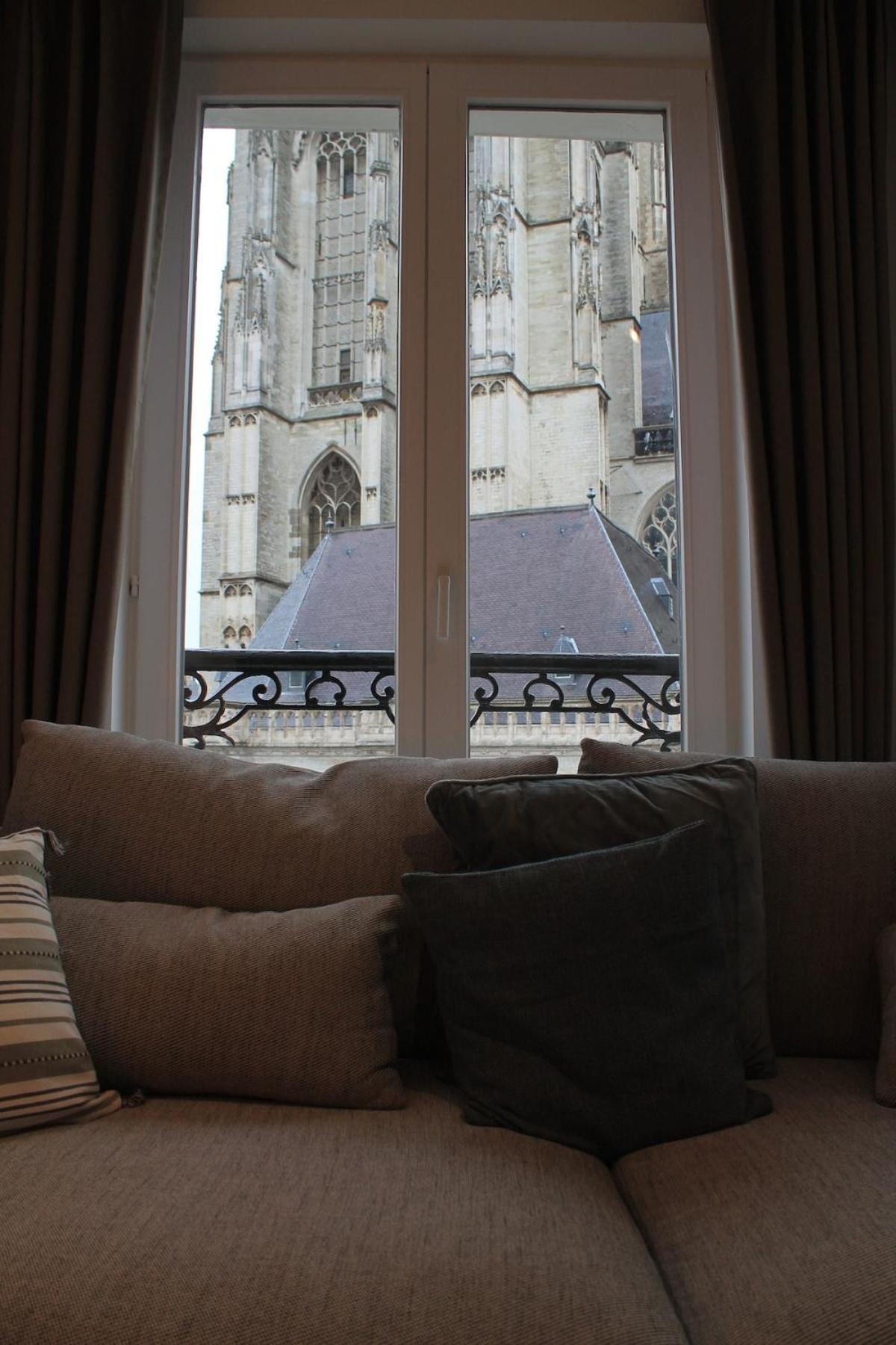 Cozy With Cathedral View On The 3rd Floor *